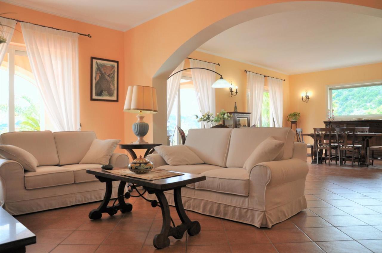 Villa Gramati Savoca Buitenkant foto